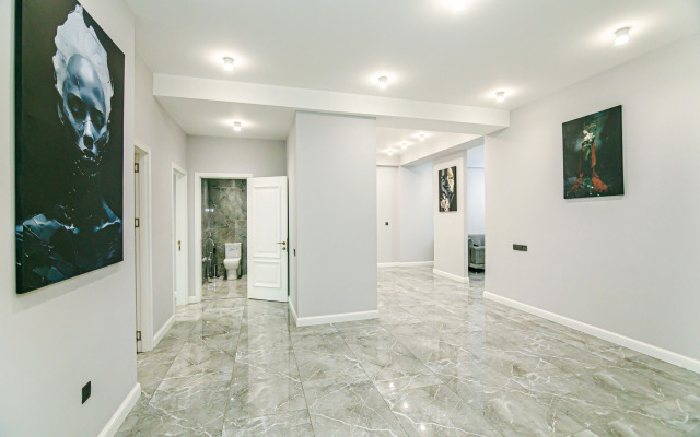 Апартаменты Luxury Apartment Sahil Residence