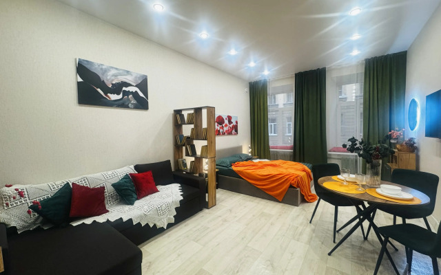 Квартира у пяти углов на Загородном