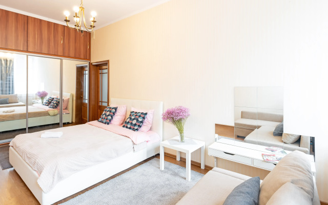 U Dvortsovogo Mosta Apartments