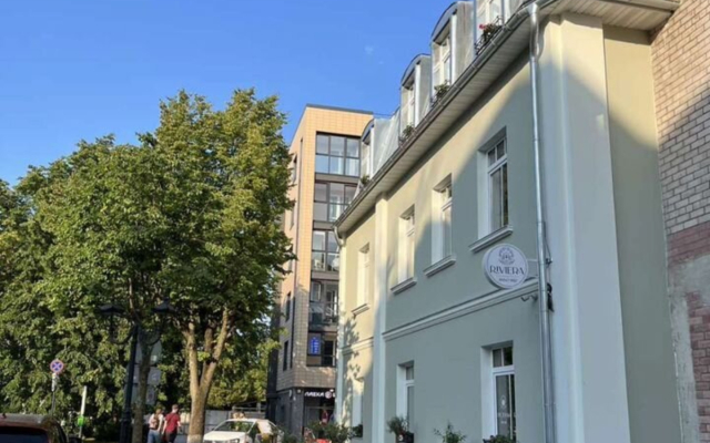 Uyutnaya kvartira na Kurortnom Flat