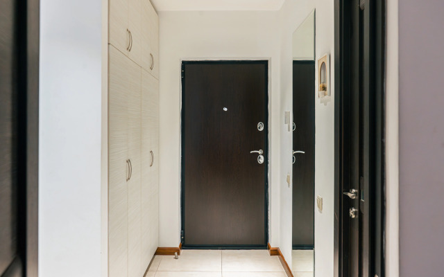 KeyGo #0099, 1 Bedroom, Balcony, Near National Gallery Apartments