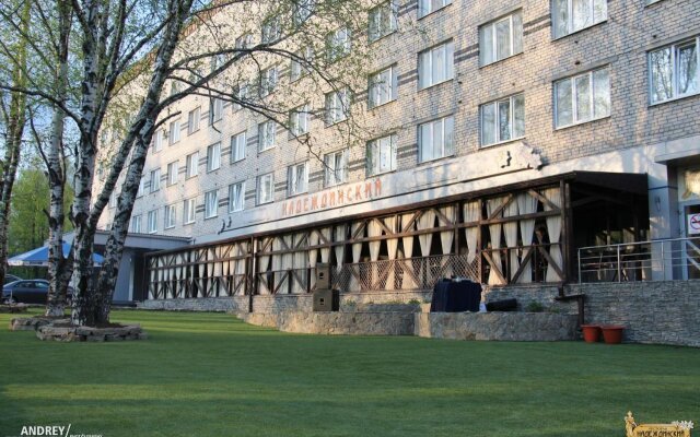 hotelImage