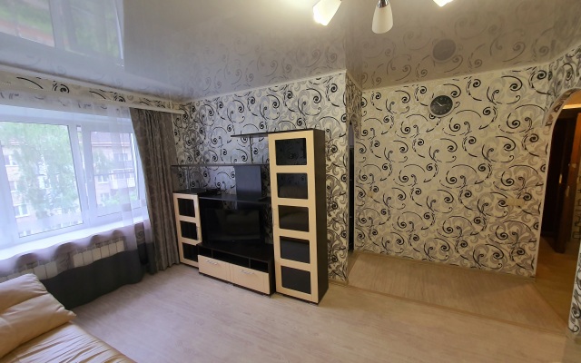 L.v.hotels Na Fridrikha Engelsa 145 Flat