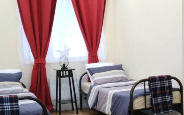 Samburova 158 Flat