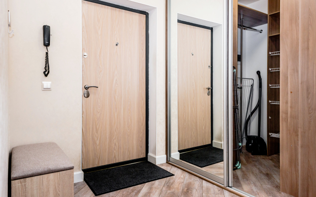 Квартира ApartHause рядом с ЖД-вокзалом и удаленным заездом