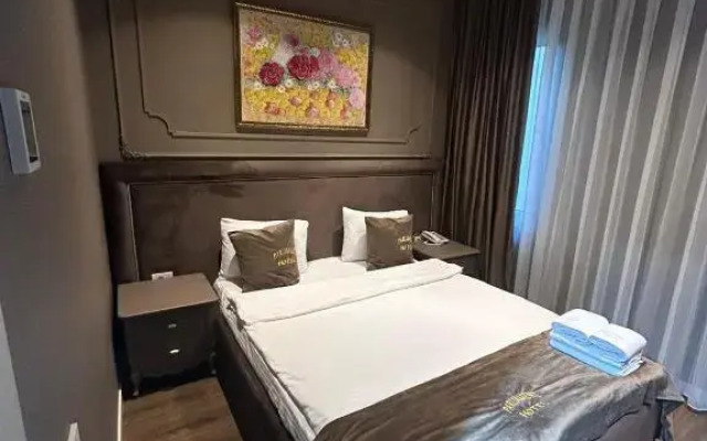 Parliament Palace Baku Hotel