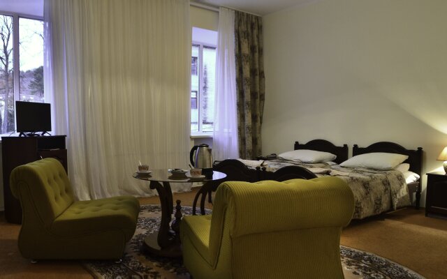 Pansionat Oktyabr Hotel