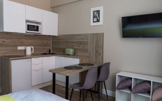Prostornye Ryadom S Metro Apartments