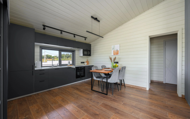 Частный Дом с Видом на Красивые Закаты от Дом Шелуха