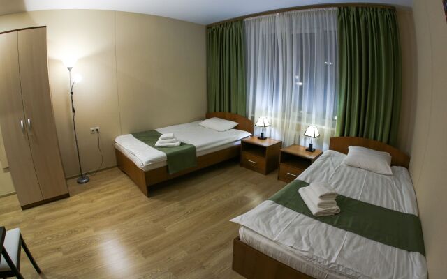 Globus Hotel