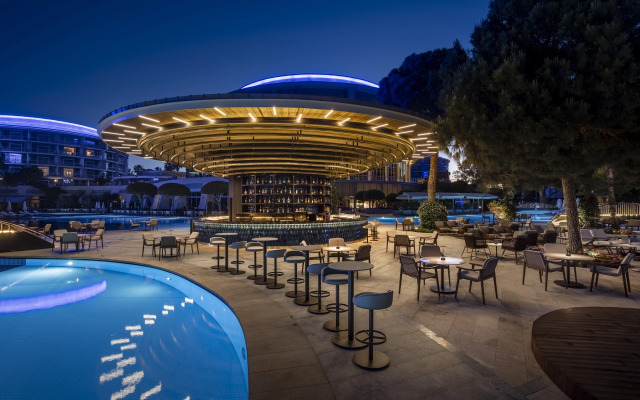 Calista Luxury Resort