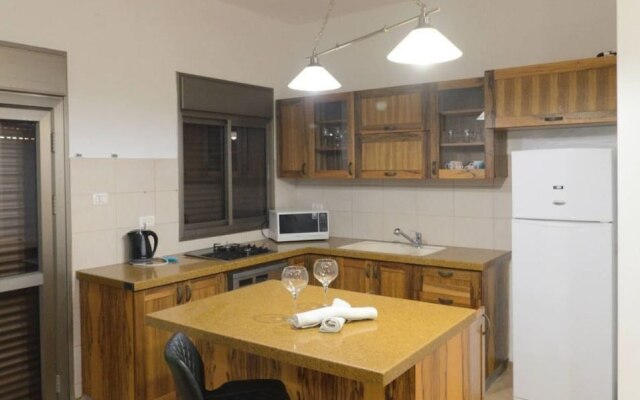 Lyuksovy Dom U Morya Guest House