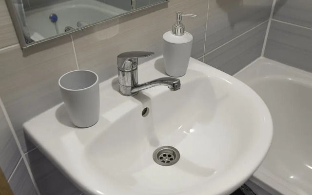 Na Grand Avenue ryadom s oblastnoy bolnitsey Flat