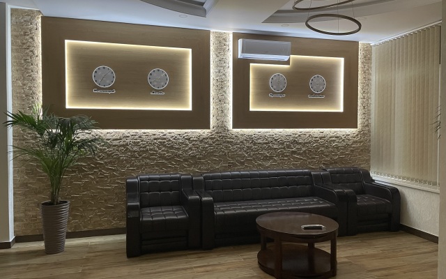 Gold Niyara Hotel