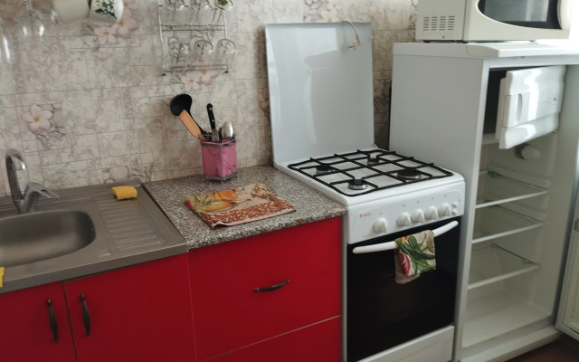 U Zh/d i Avto Vokzalov Apartments