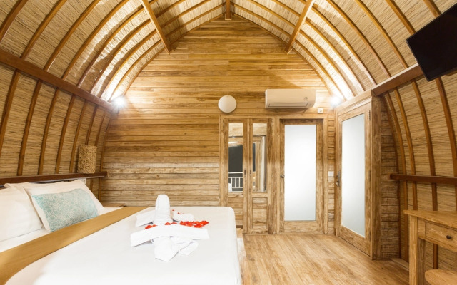 Курортный отель The Dewi Premier