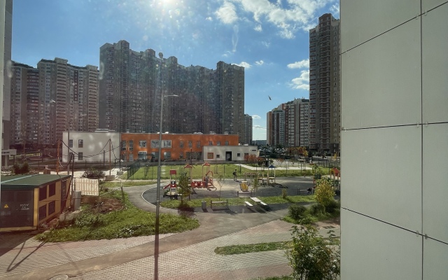 Chistaya Dvushka Ryadom S Parkom M.skhodneskaya M.mitino Flat