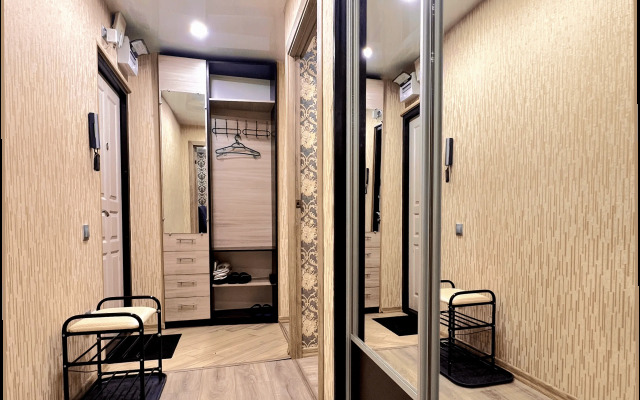 Апартаменты 51 для Большой Компании Полярный Комфорт на Кирова, 17