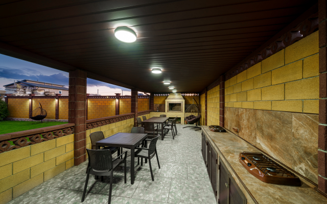 Lipatov Guest House