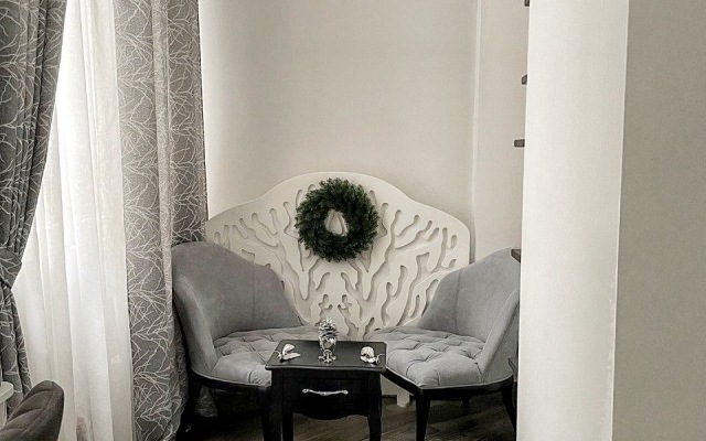 Anna Stevar Brand Apartments