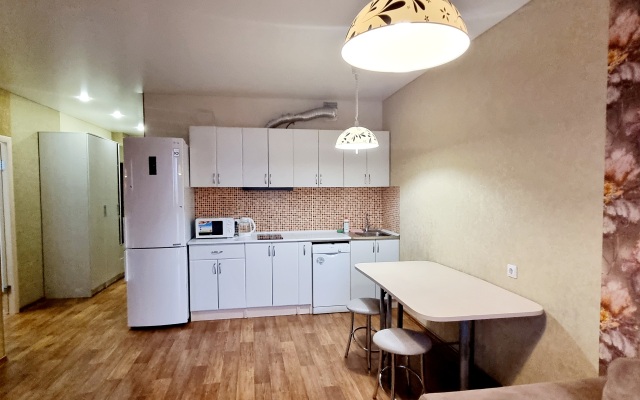 Квартира Евро-трешка для семьи и командированных