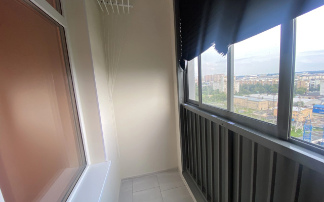 Shikarnaya Odnushka Ryadom s Meditsinskim Tsentrom Flat