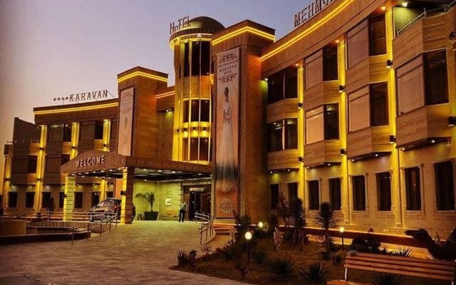 Karavan Hotel