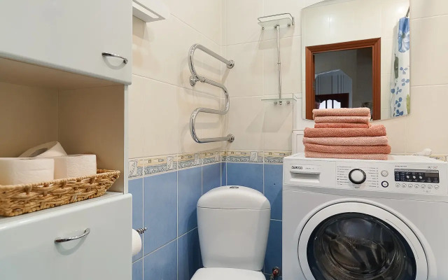 Na Prospecte Nezavisimosti 52 Flat 3-room