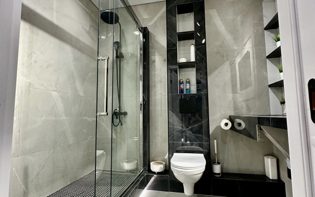 P. Buravtseva 16 (HouseVip26) Flat
