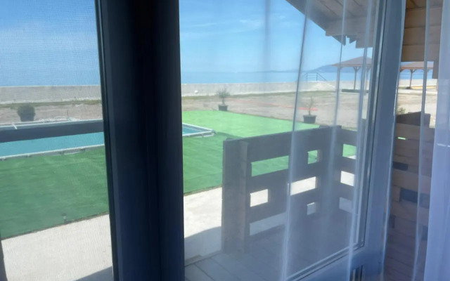 Lifestyle Eco-Hotel