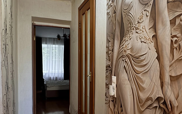 Квартира Двухкомнатная Кирова 6