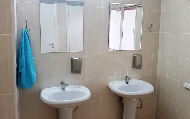 Oazis Hostel