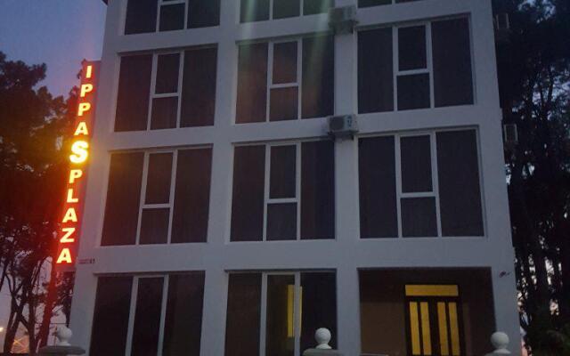 Ippa S Plaza Hotel