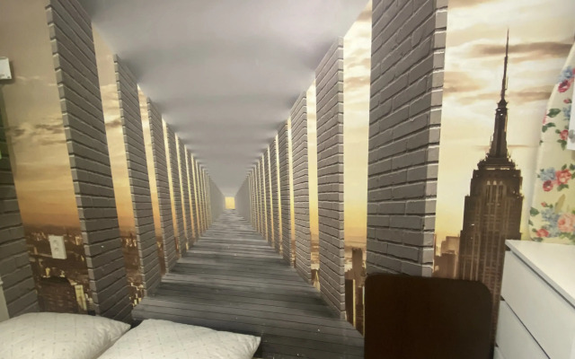 Malenkaya studiya u podnozhya gory Zheleznaya Flat