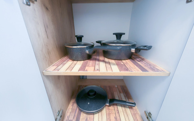 Квартира Вместительная у МРНЦ им. Цыба