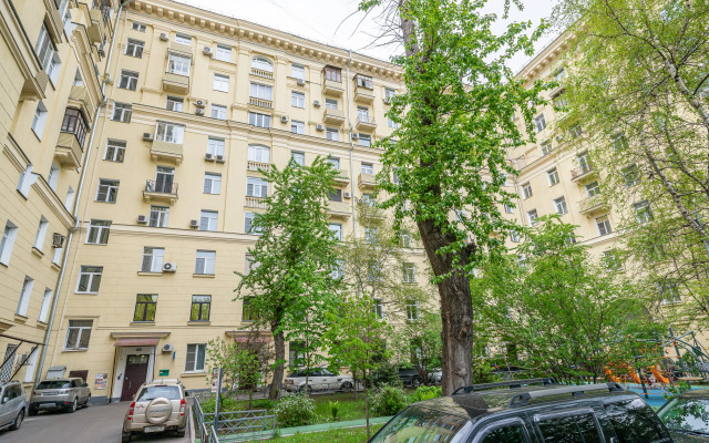 Апартаменты Кварт-Отель, Бережковская Набережная 12