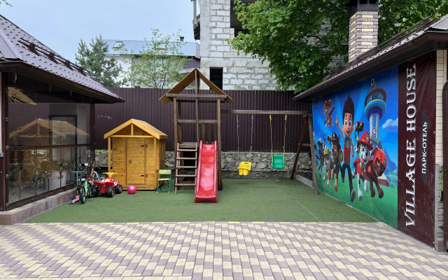 Hotel Village House