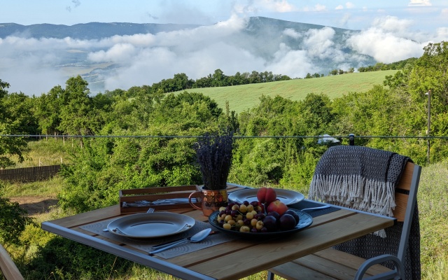 Solnechnosele Glamping