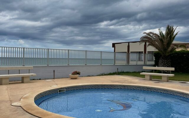 Апартаменты Mont-Roig Del Camp