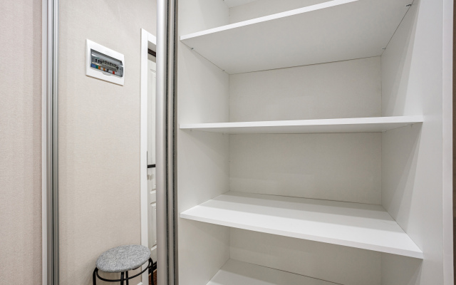 Na Kongressnoy Ekspograd Yug Flat