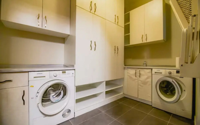 Апартаменты 3 Bedroom Galata Apartment