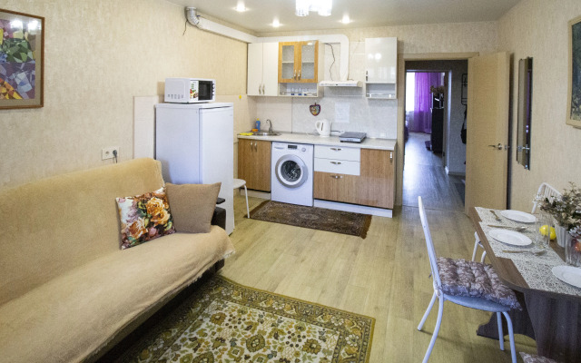 Na Oktyabryskoy 221 Flat