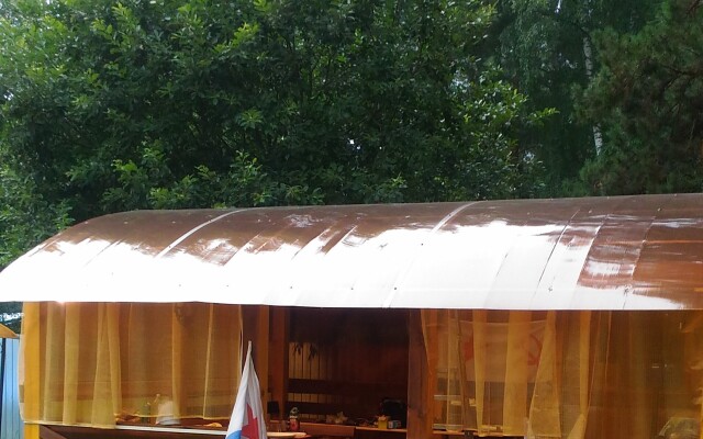 Manzherok Guest House