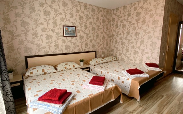 Dzhuliya Guest House