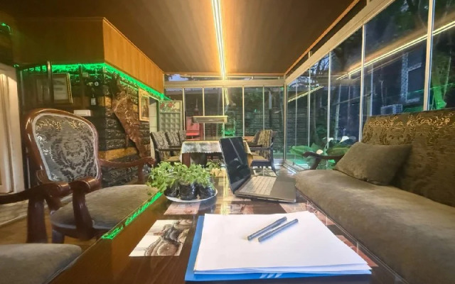 2BR Apt 3 AC Balcony 5 Min to Metro Apartments