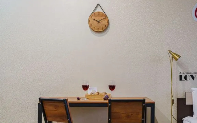 Студия Granada уютная современная в новом доме