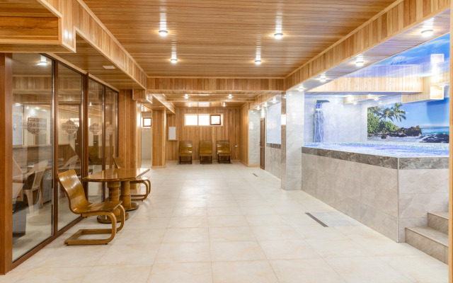 Royal Hotel