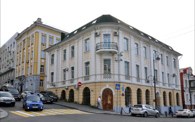 Квартира в центре на набережной на Светланской, 8