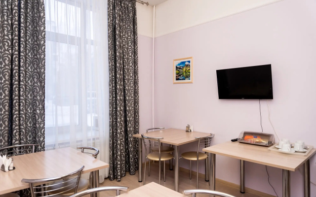 Malyj otel' na Cernikovskoj