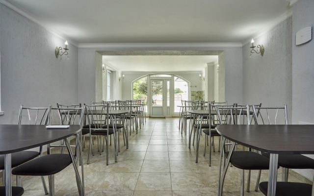 Rising Star Guest house